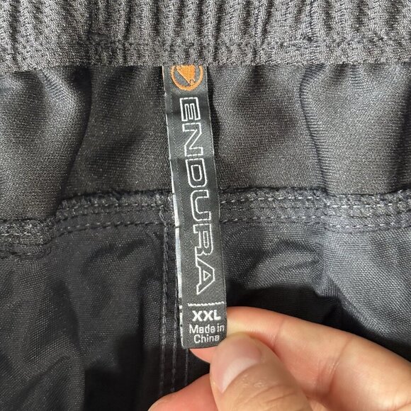Endura Hummvee Mens Shorts Size XL Black II MTB Baggy Cycling Nylon Pockets Bike - Picture 14 of 16